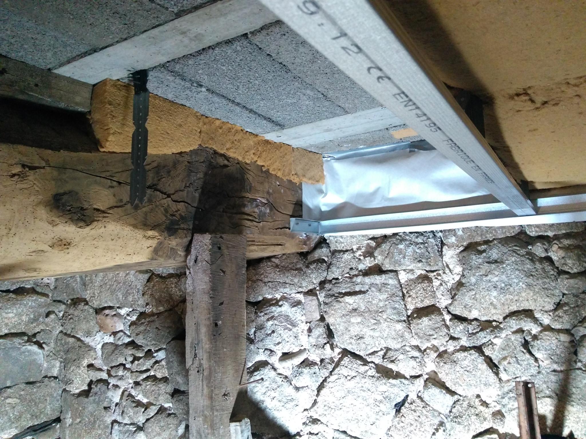 Example de montahe au niveau d'un mur