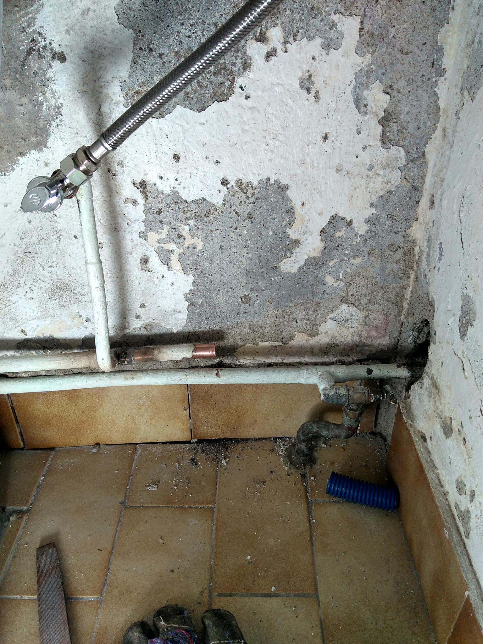 Couper au niveau de la jonction à gauche